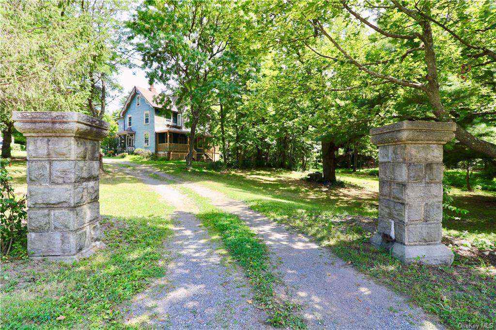 9-11 Rombout Avenue - Photo 1