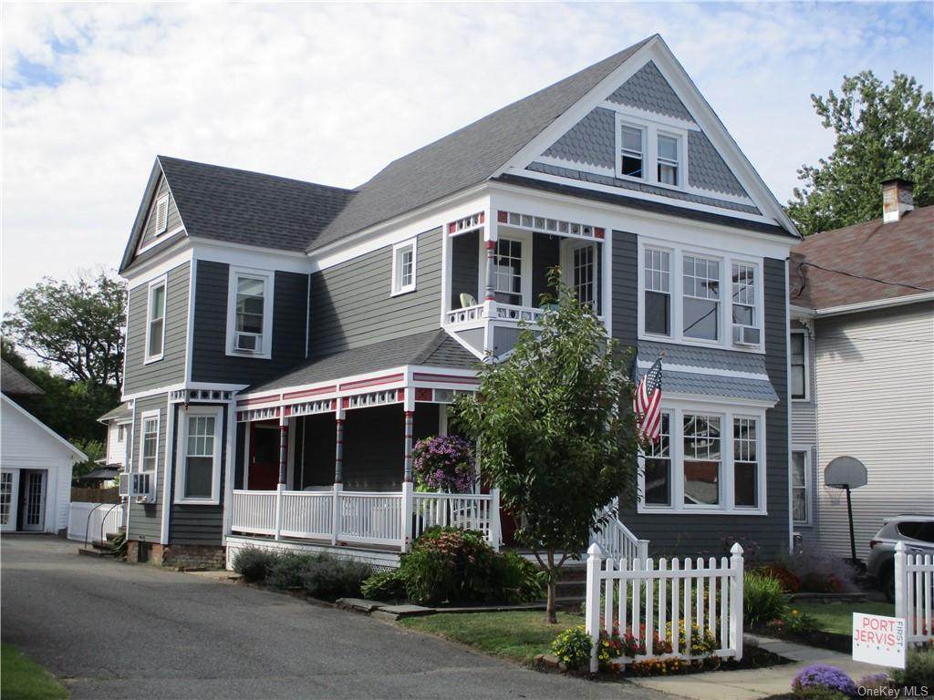 18 Catherine Street - Photo 1