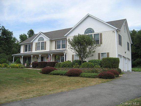 9 Birchwood Court - Photo 1