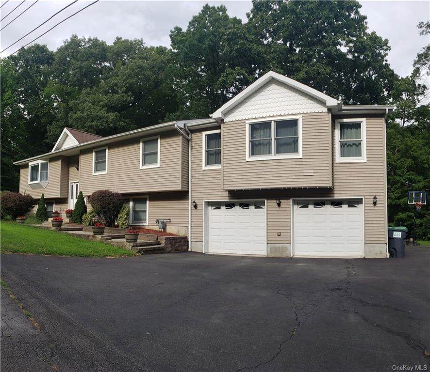 4 Carroll Drive - Photo 1