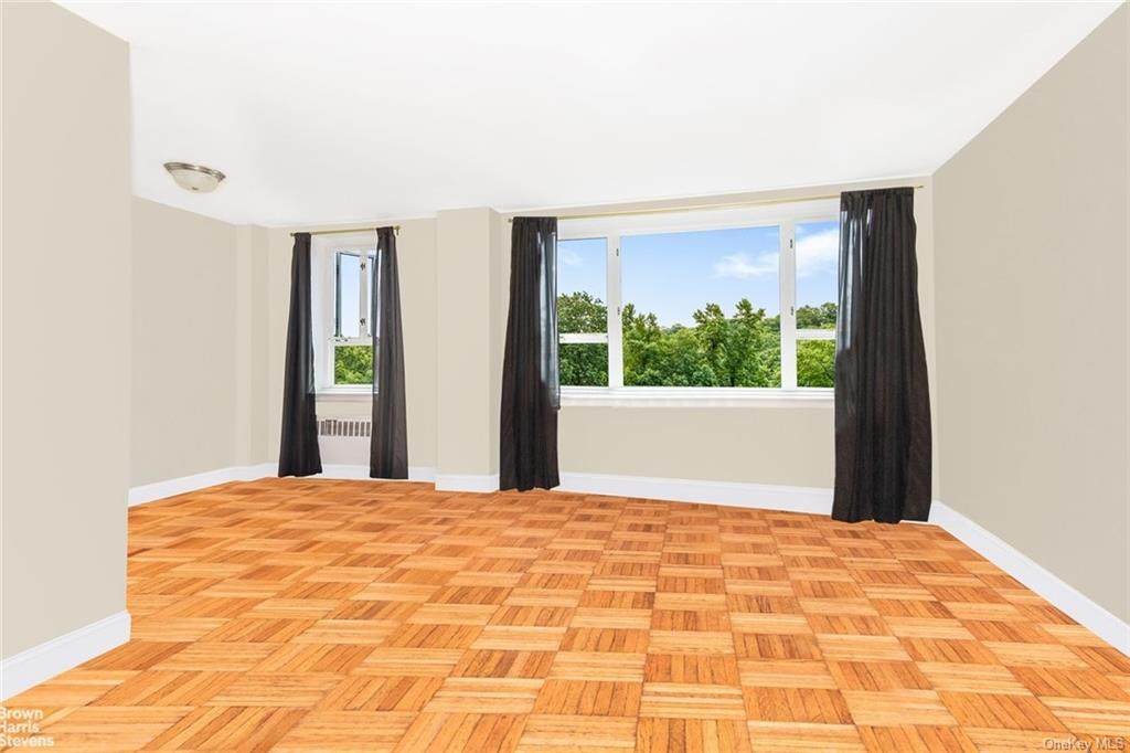 5355 Henry Hudson Parkway - Photo 1