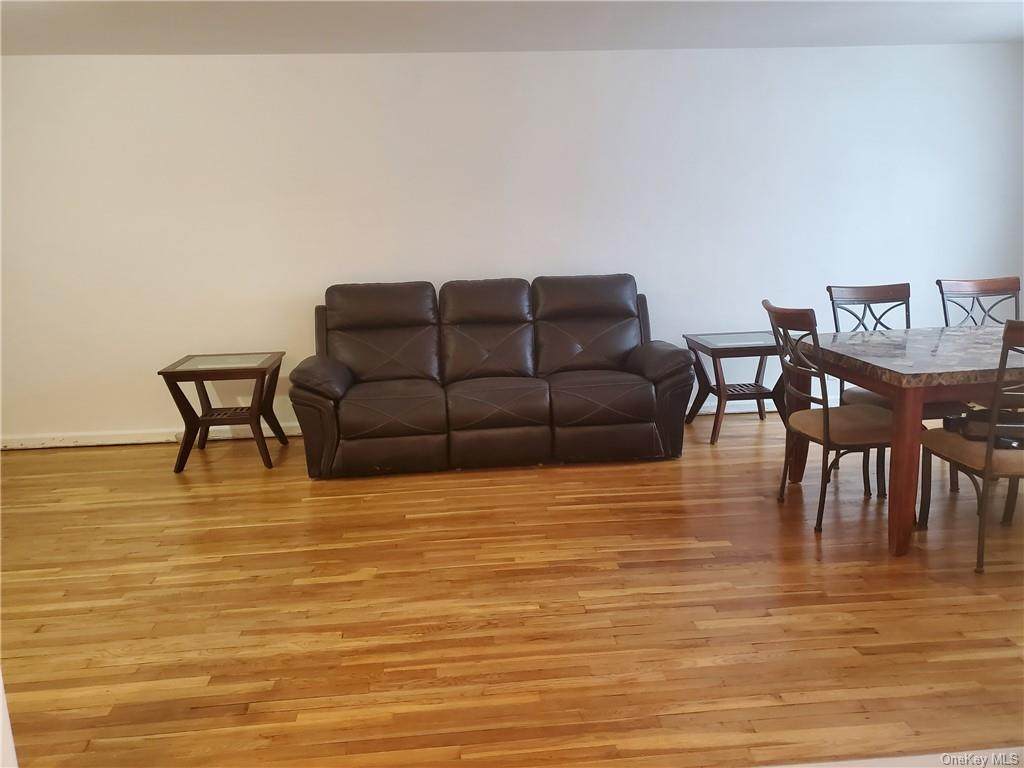 47 Point Street - Photo 1
