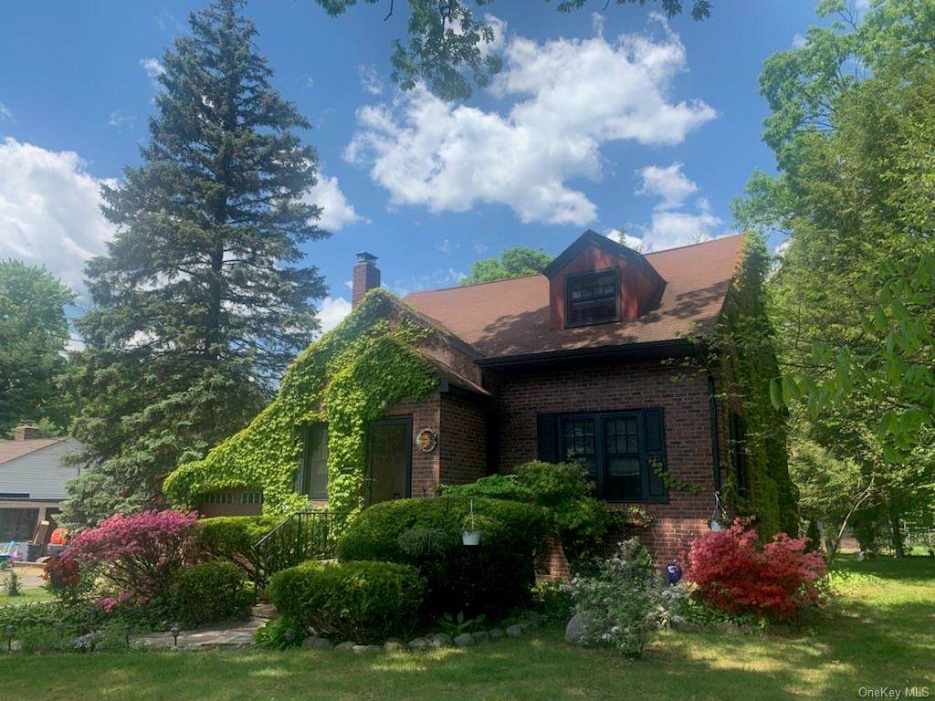 55 Forest Avenue - Photo 1