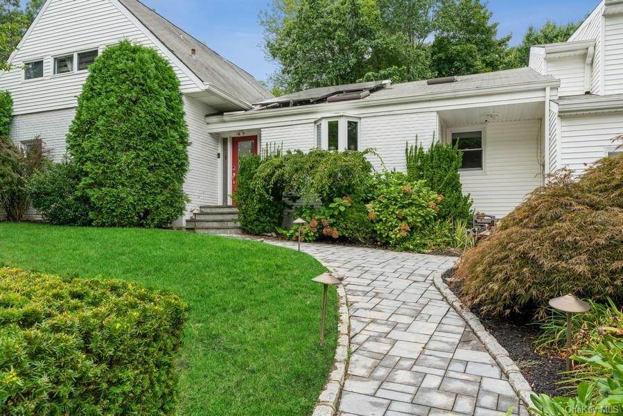 120 Wood Hollow Lane - Photo 1