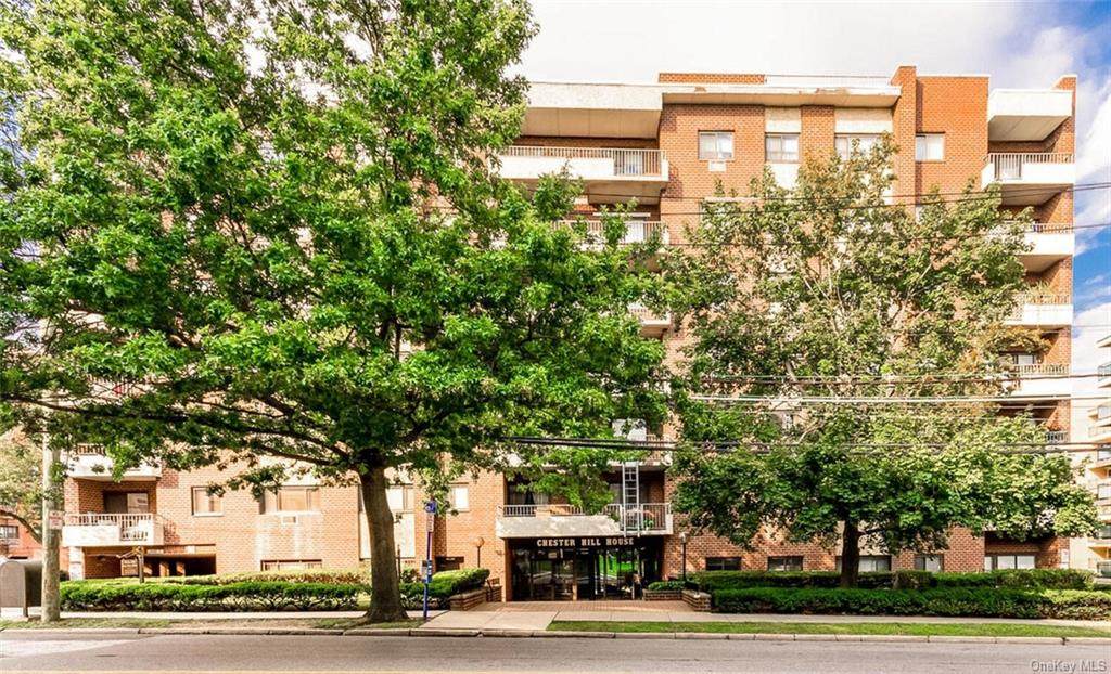 395 Westchester Avenue - Photo 1