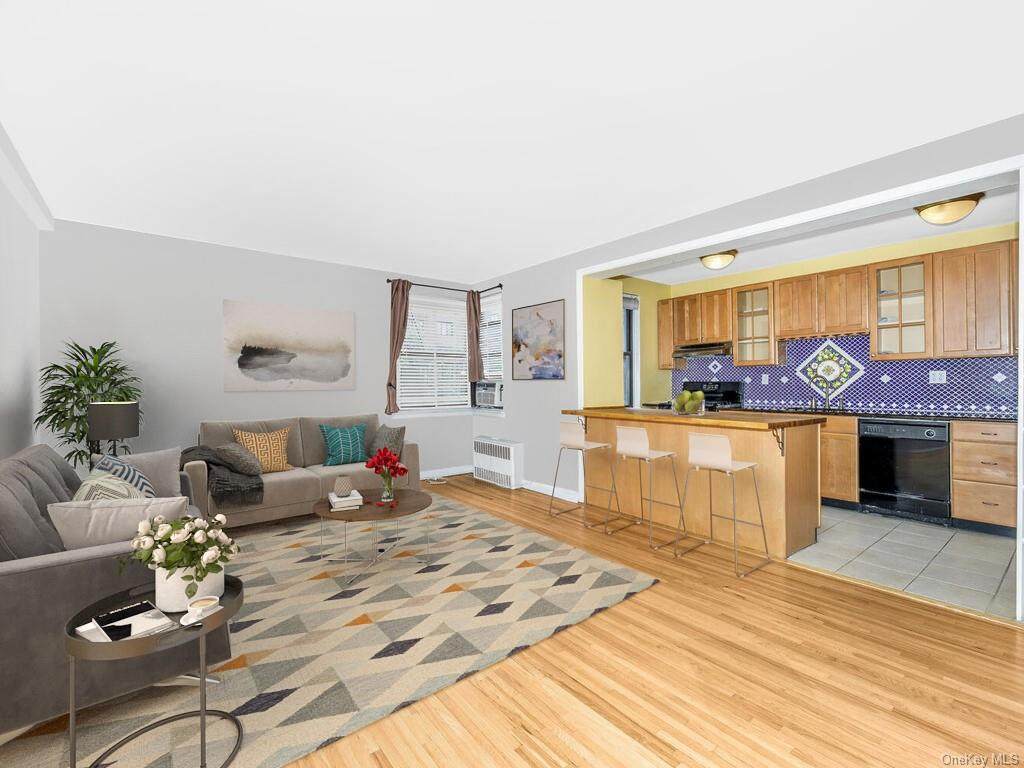 142 Garth Road - Photo 1