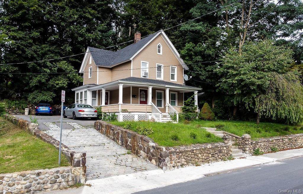 8 Oak Street - Photo 1