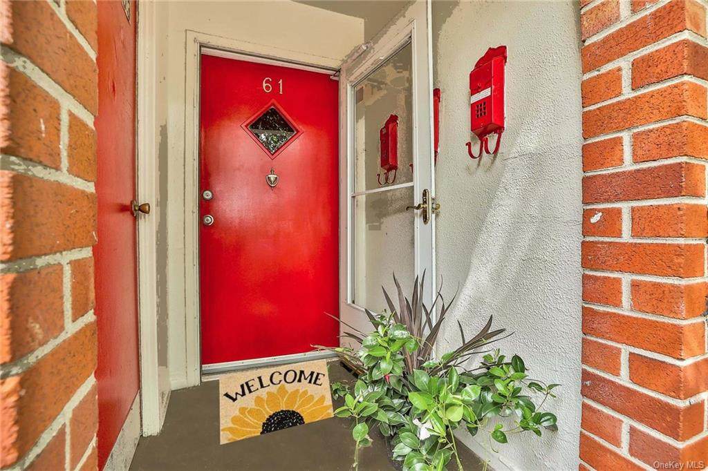 51 Fieldstone Drive - Photo 1
