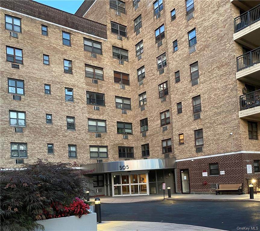 505 Central Avenue - Photo 1