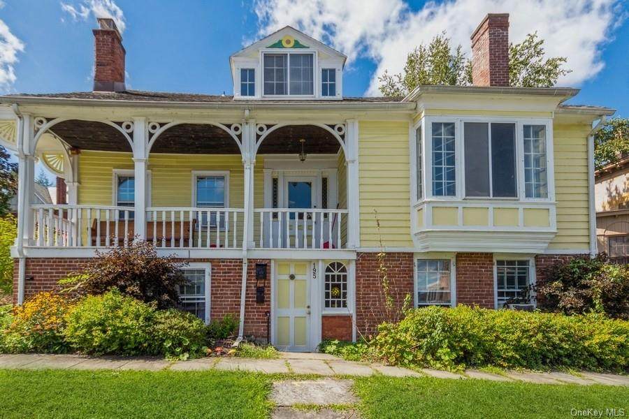 195 Montgomery Street - Photo 1