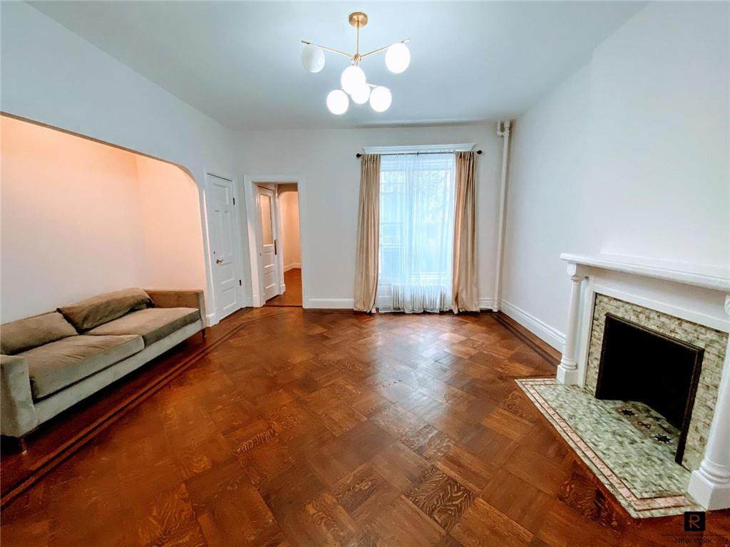 5 94th Street - Photo 1