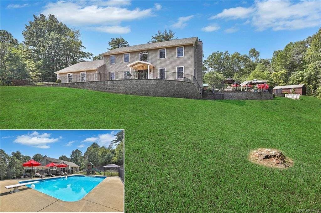 10 North Drive - Photo 1