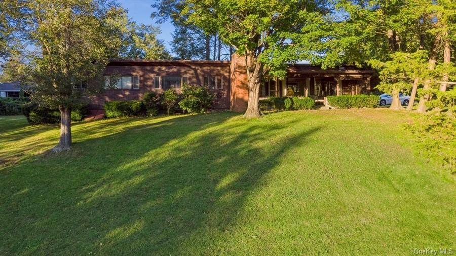 47 Sunset Drive - Photo 1