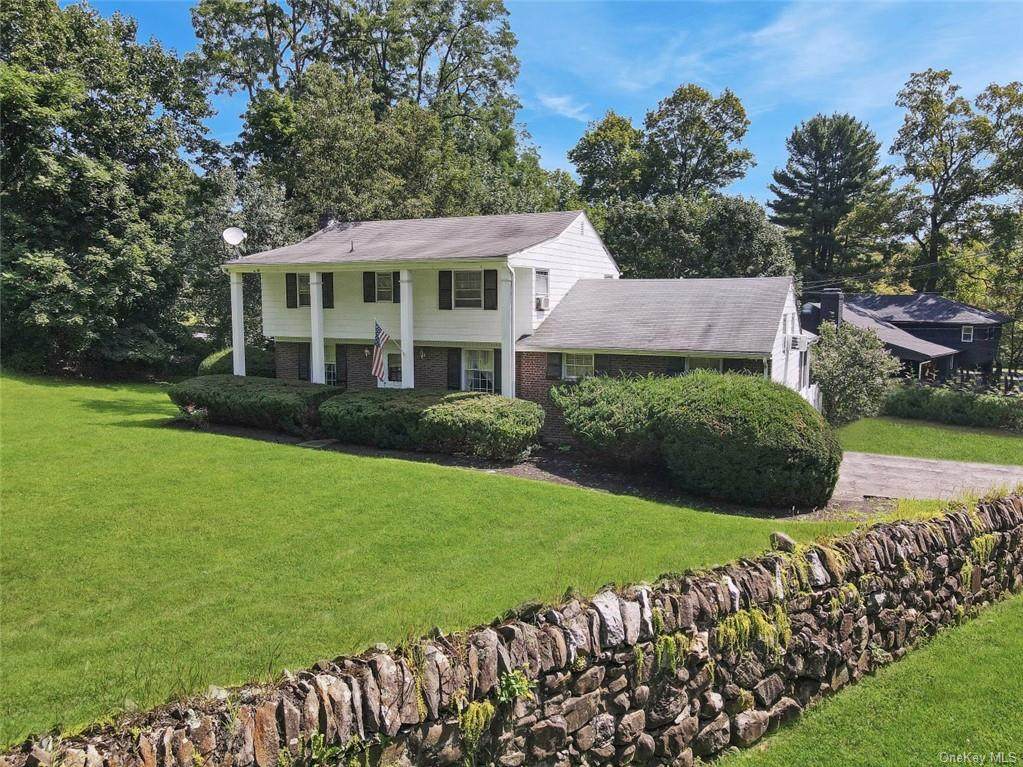 36 Commonwealth Avenue - Photo 1