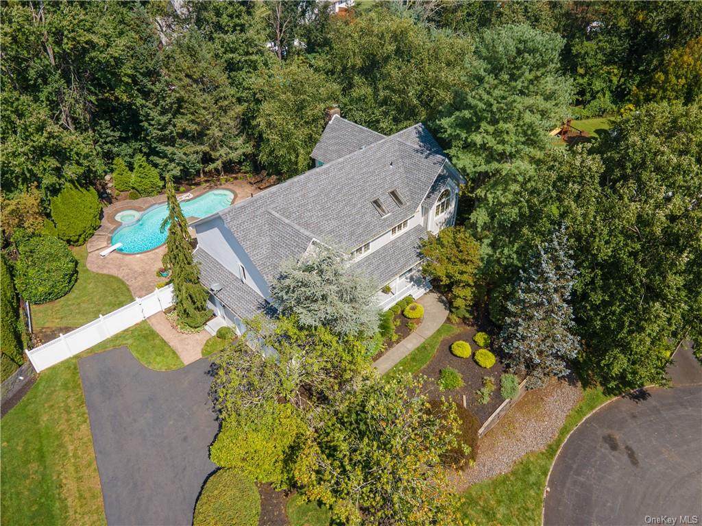 47 King Arthur Court - Photo 1