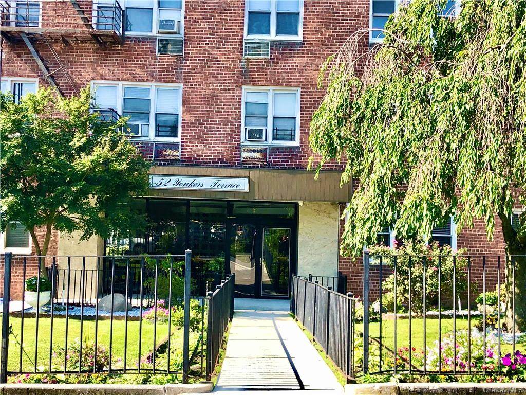 52 Yonkers Terrace - Photo 1