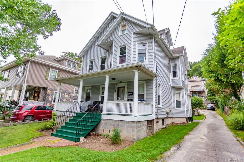 512 Nelson Avenue - Photo 1