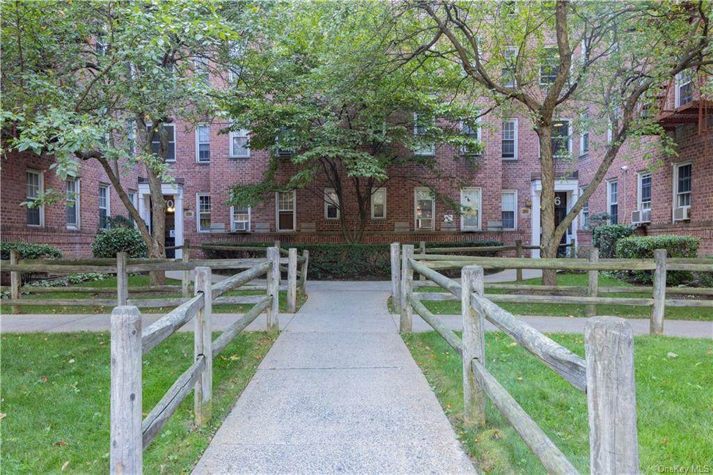 766 Bronx River Road - Photo 1