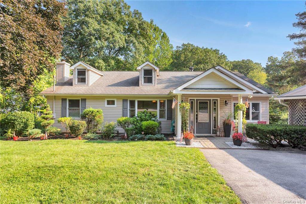 88 Peekskill Hollow Road - Photo 1