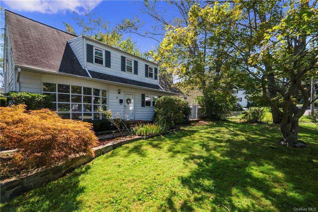 25 Lytton Avenue - Photo 1