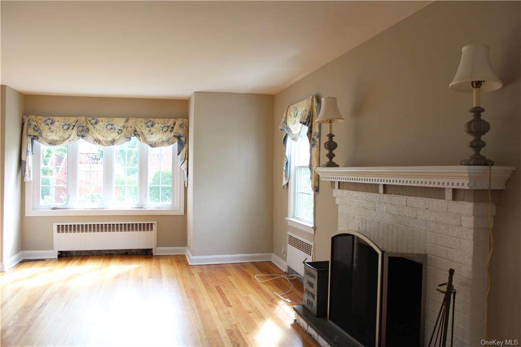 2 Dinsmore Place - Photo 1