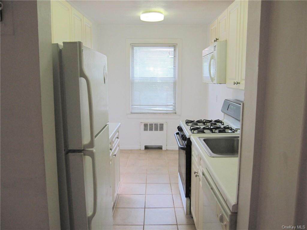 2 Soundview Avenue - Photo 1