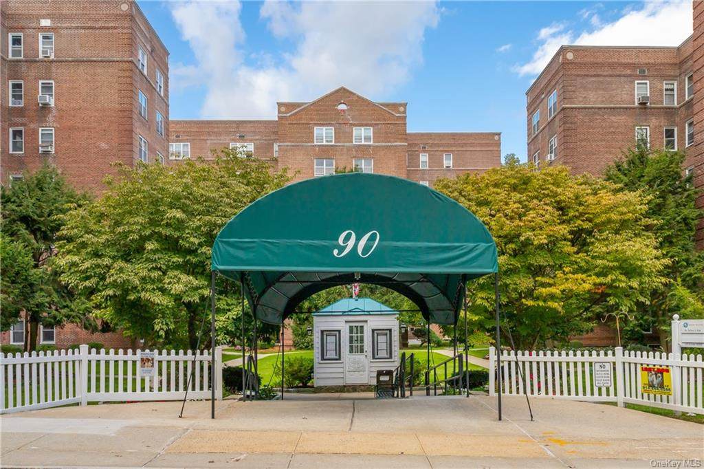 90 Bryant Avenue - Photo 1