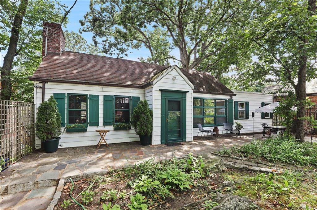 6020 Fieldston Road - Photo 1