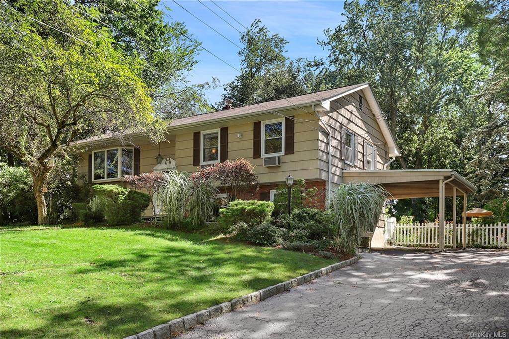 2672 Springhurst Street - Photo 1
