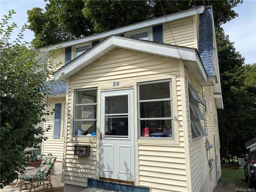 39 Lafayette Avenue - Photo 1
