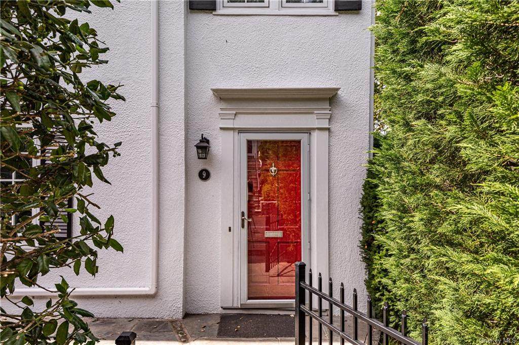 9 Beverly Road - Photo 1