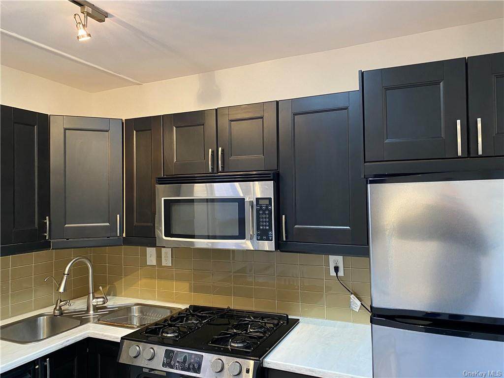 40 Garth Road - Photo 1