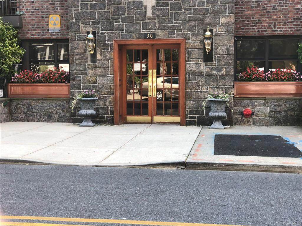 30 Clinton Place - Photo 1