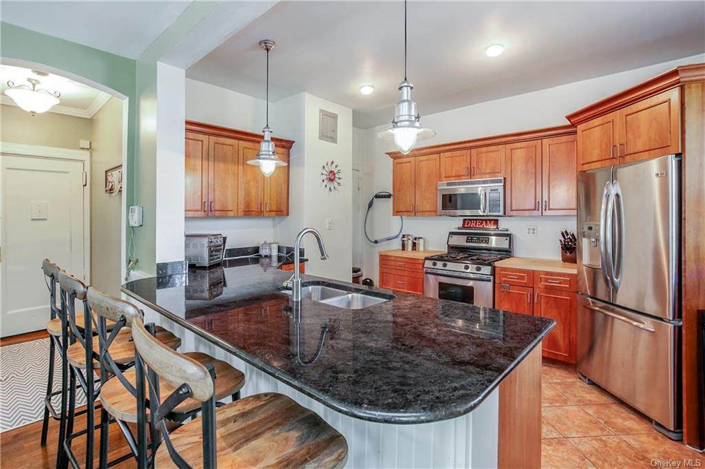 830 Bronx River Road - Photo 1