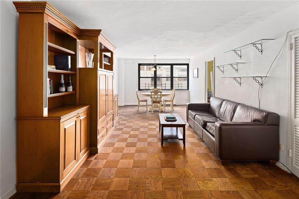 245 25th Street - Photo 1