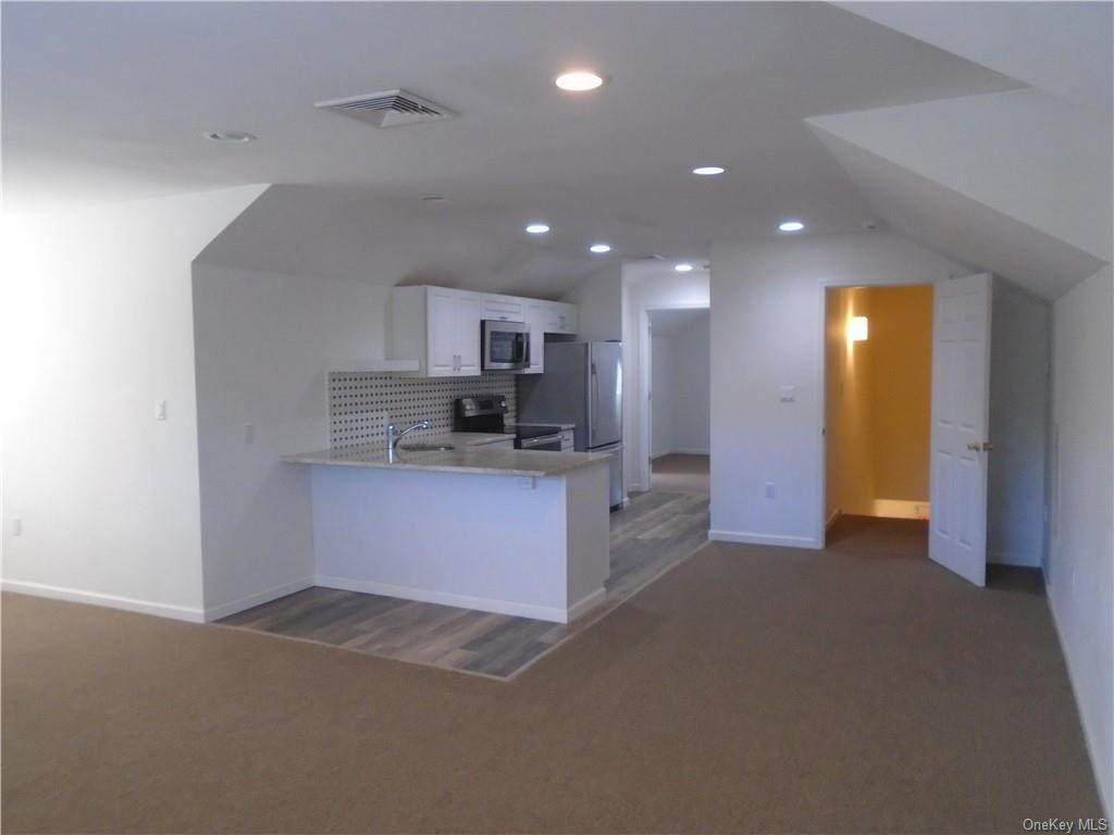 7 Stevens Avenue - Photo 1