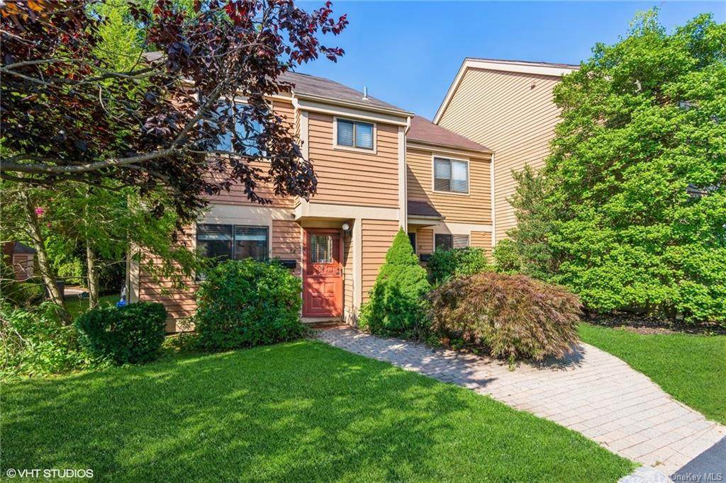 72 Greenway Lane - Photo 1