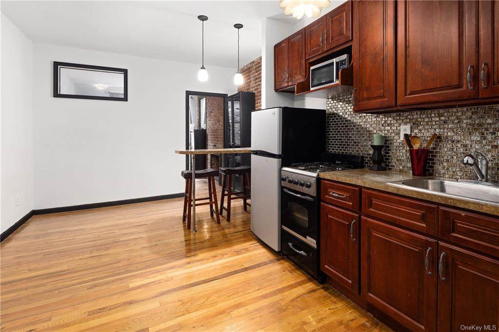 312 89th Street - Photo 1