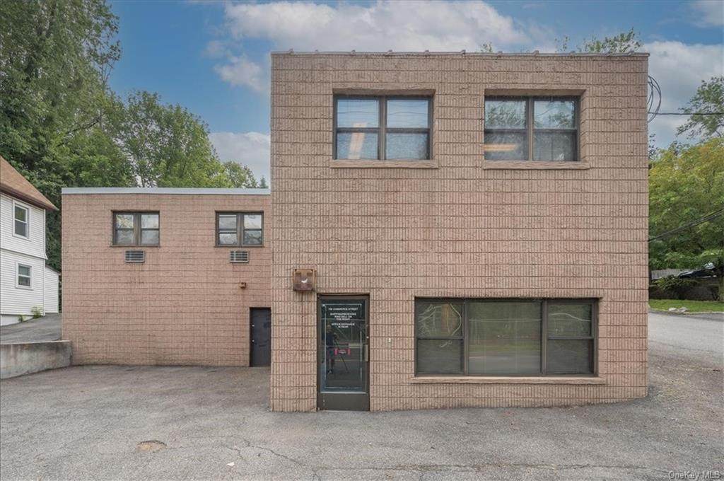 732 Commerce Street - Photo 1