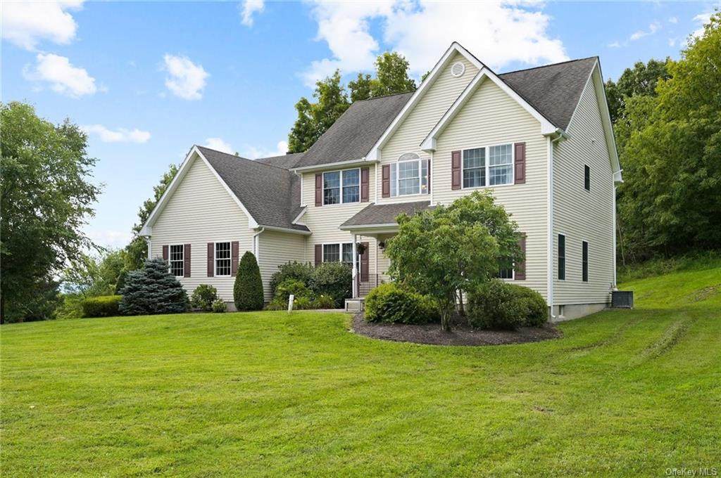 15 Hampton Hills Drive - Photo 1