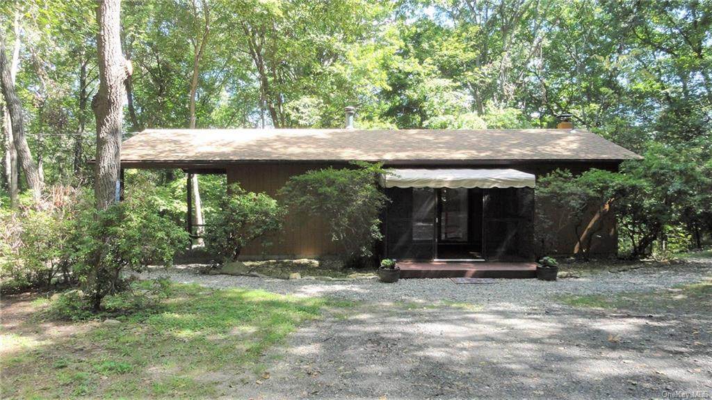 215 Richardsville Road - Photo 1