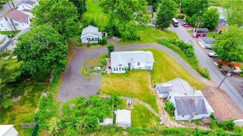 29 Old South Plank Road - Photo 1