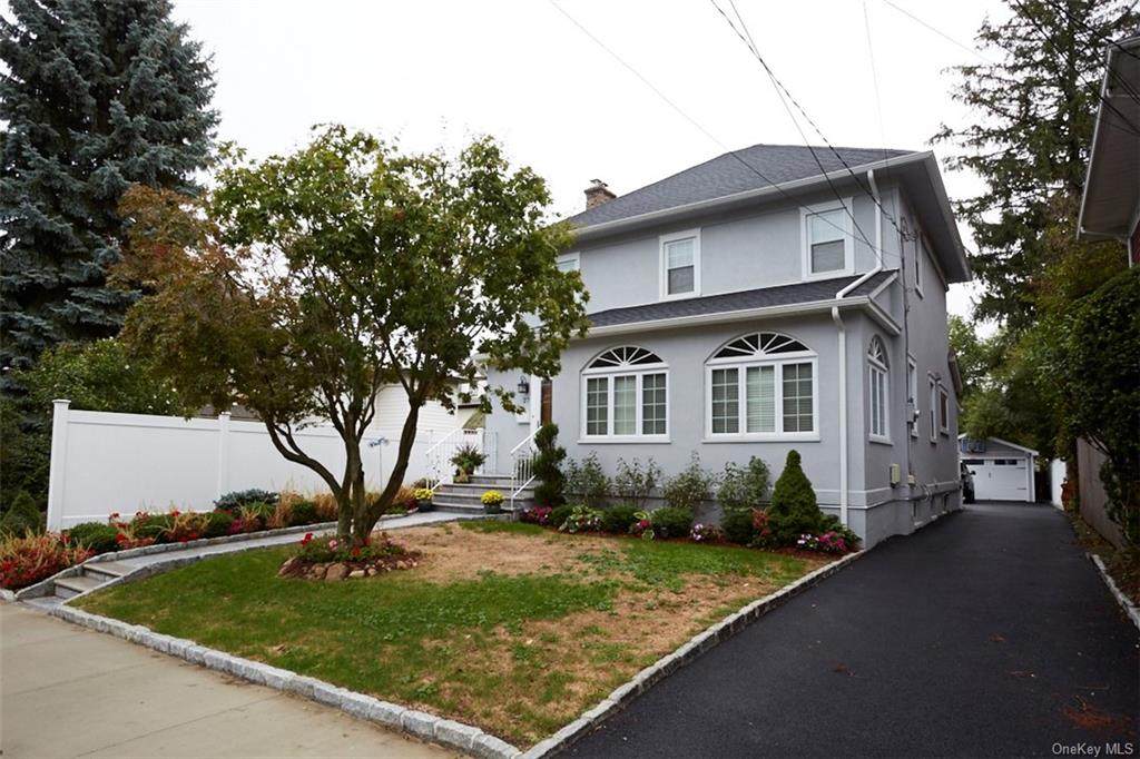 27 Hubert Place - Photo 1