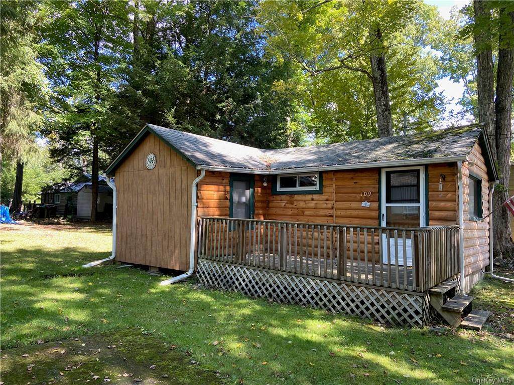 109 James Avenue - Photo 1