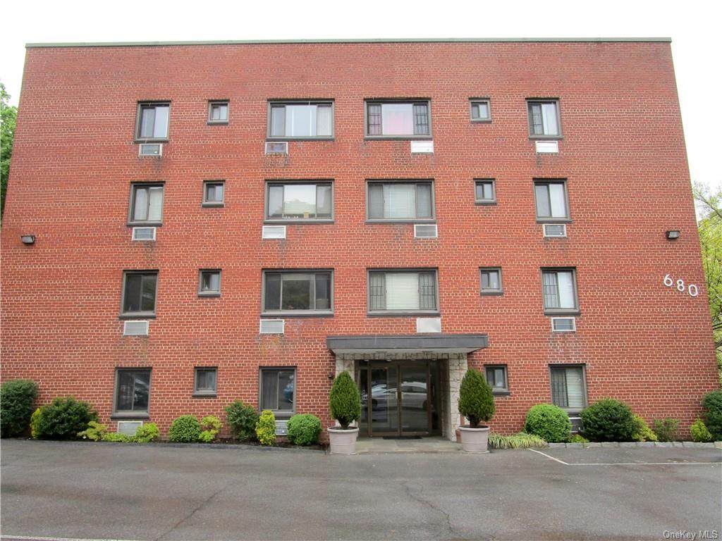 680 Terrace Avenue - Photo 1