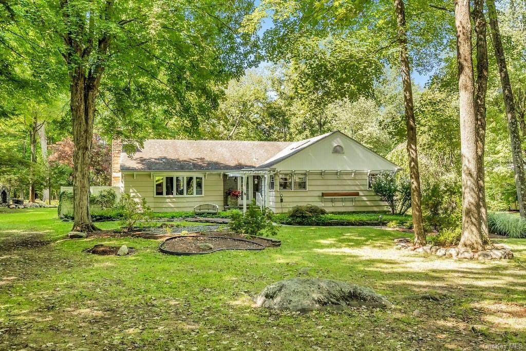 25 Grace Lane - Photo 1