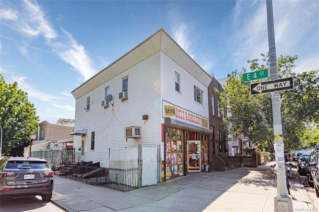 326 Greenwood Avenue - Photo 1