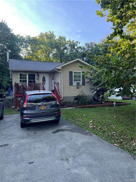27 Revere Road - Photo 1