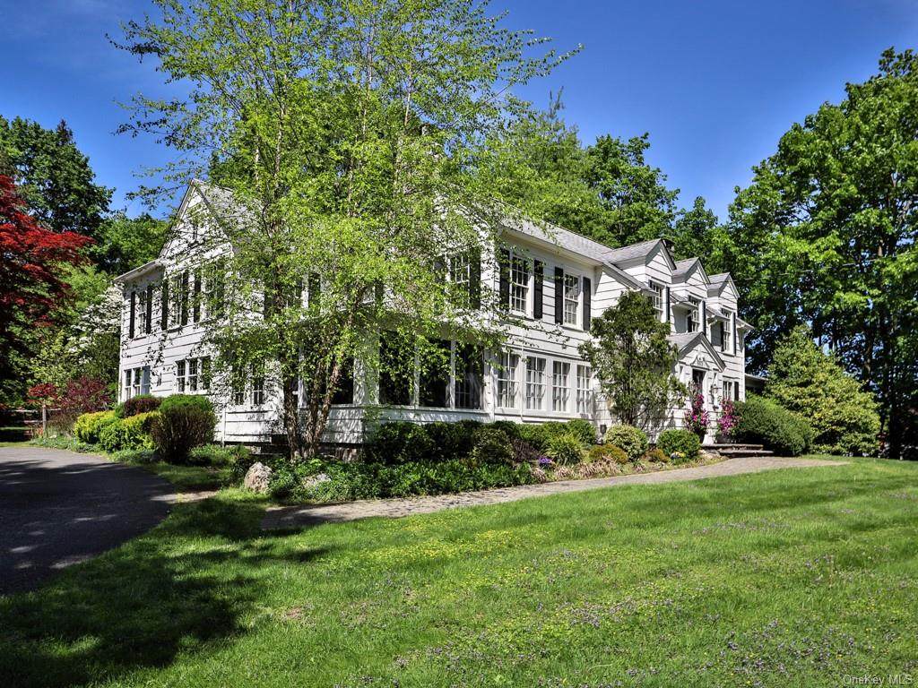 553 Orangeburg Road - Photo 1