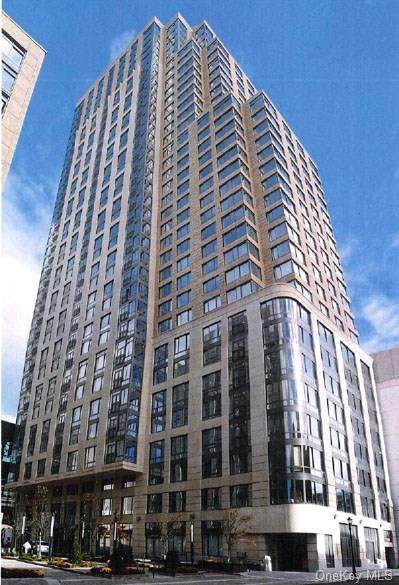 10 City Place - Photo 1